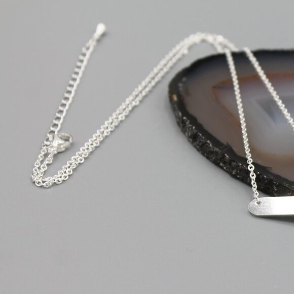 Jewelry necklace pendant bar love heart romantic modern simple dainty fashion - Picture 3 of 6